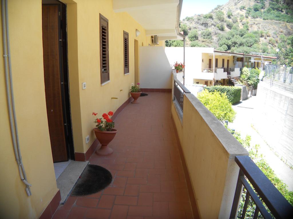 Casa Vacanza Da Rosa Letojanni Εξωτερικό φωτογραφία