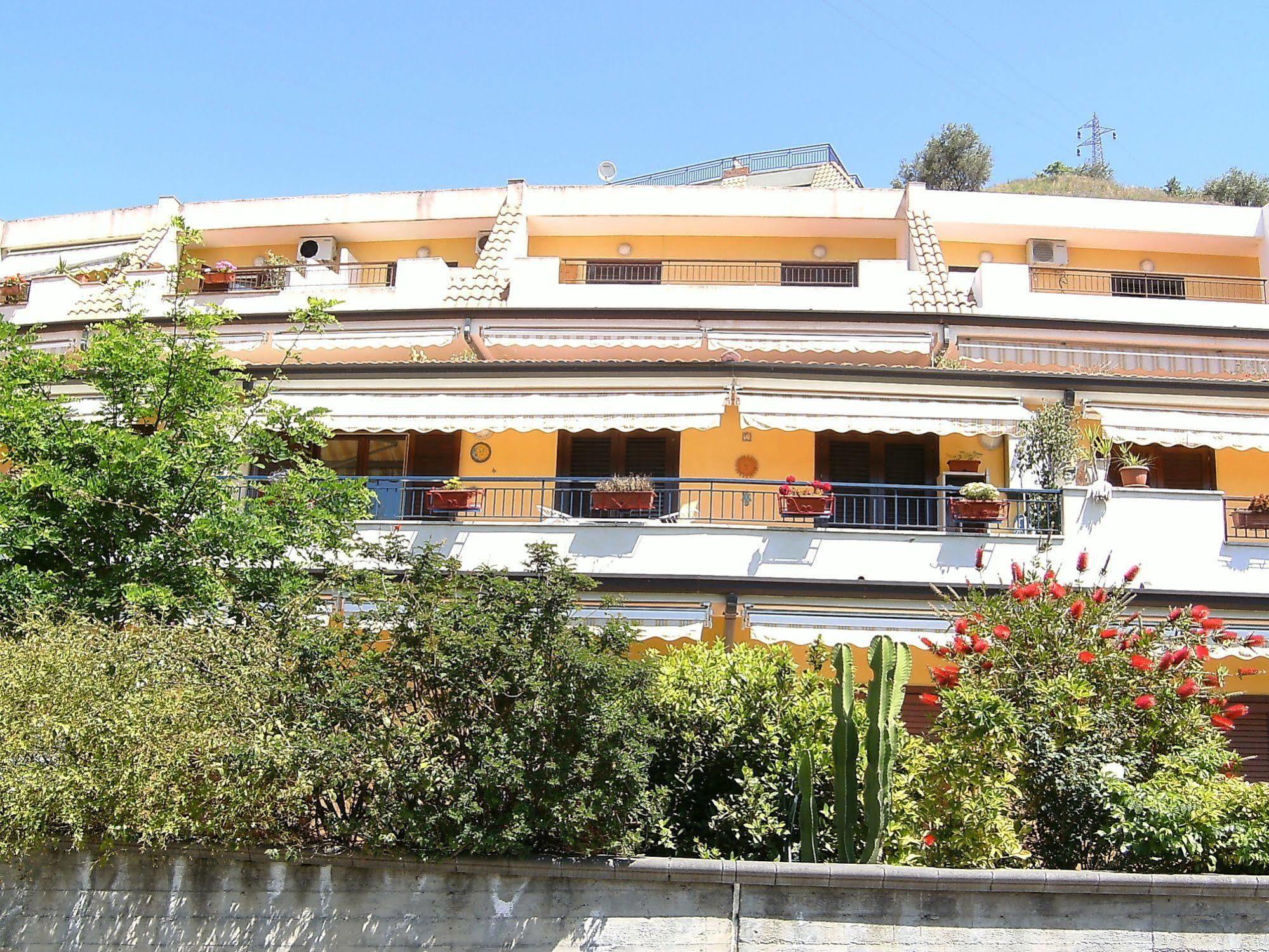 Casa Vacanza Da Rosa Letojanni Εξωτερικό φωτογραφία